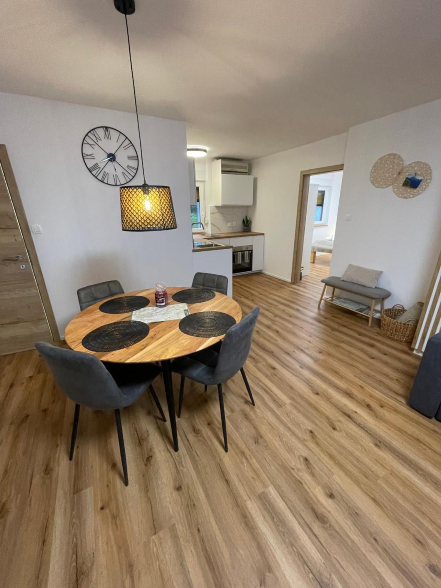 Apartma Guide 360 Bovec Kültér fotó